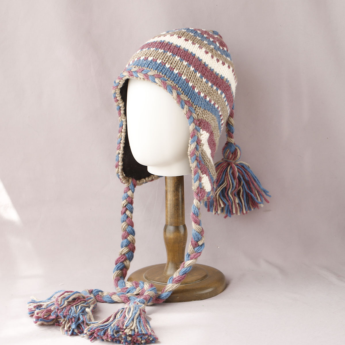 Winter Trapper Hat - Bomberbraid saç örgülü el yapımı kürk